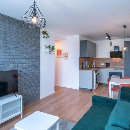 Verde Apartment Selfcheck-In 24H Breslavia Esterno foto